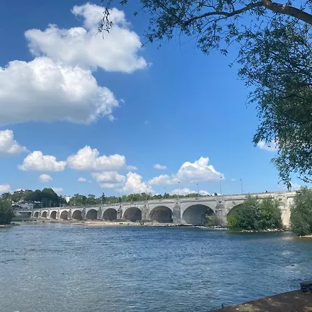 Trog'love: Balneo Detente Dans Troglodyte Daire