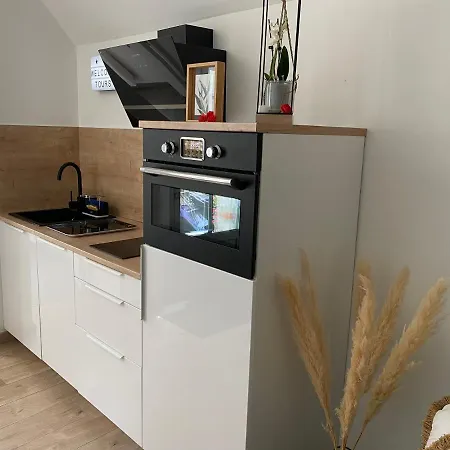 Daire Trog'love: Balneo Detente Dans Troglodyte Tours