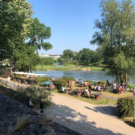 Trog'love: Balneo Detente Dans Troglodyte *